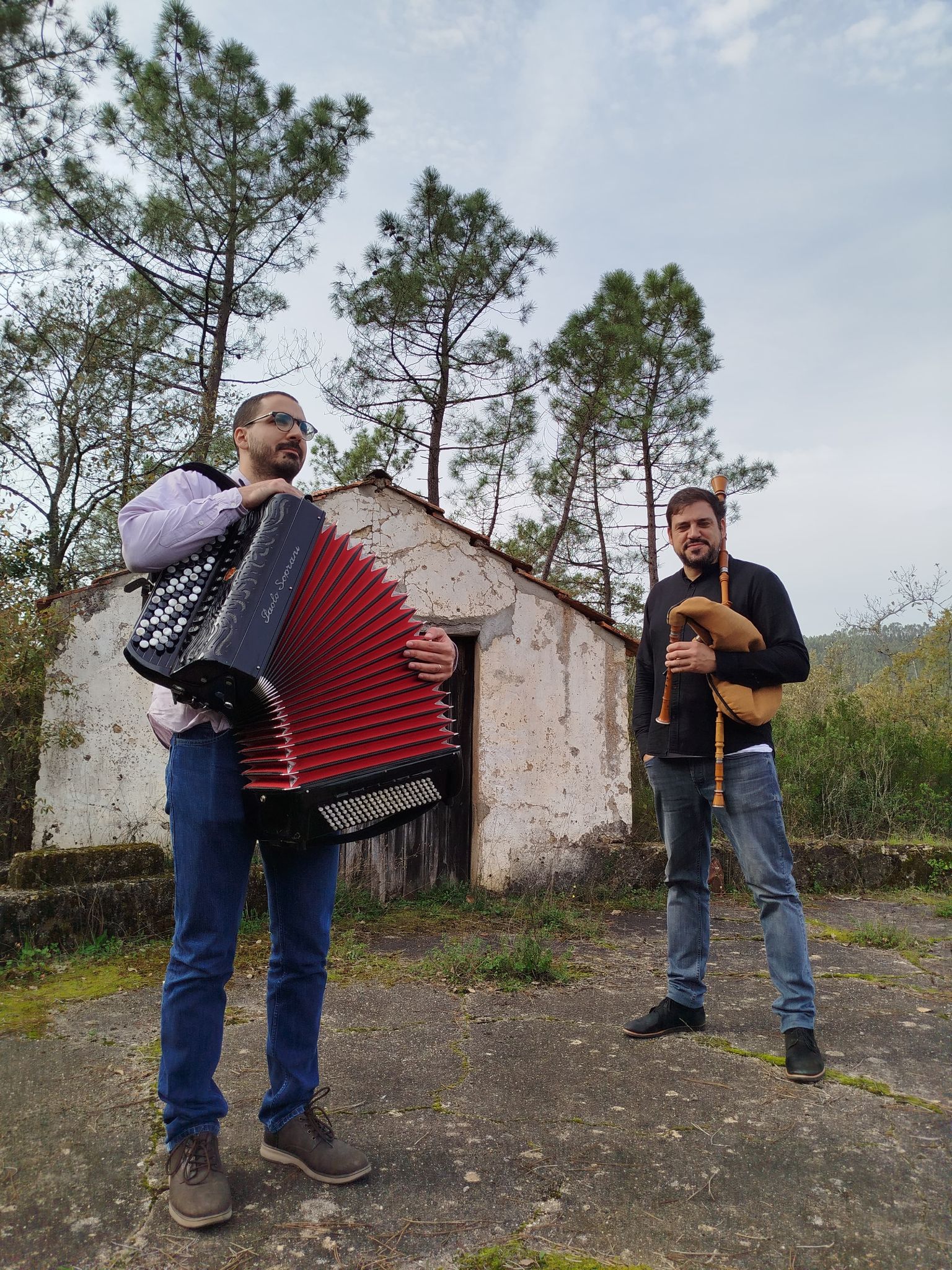 Alma Menor — Tiago Marques (accordion) and Tiago Morais (bagpipes)